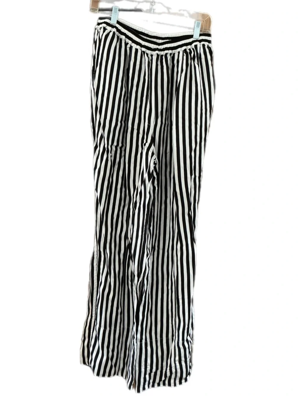 Sleeper Striped Pajama Pants small - Picture 4 of 13